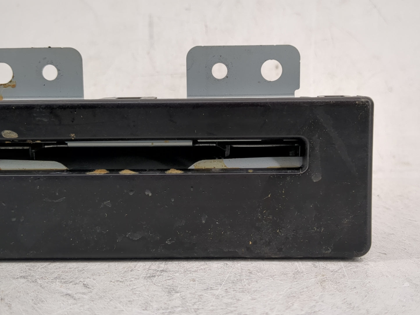 2015-2016 Chevrolet Tahoe Radio AM FM Cd Player Receiver Replacement P/N:13594480 Fits Fits 2015 2016 2017 2018 2019 2020 OE