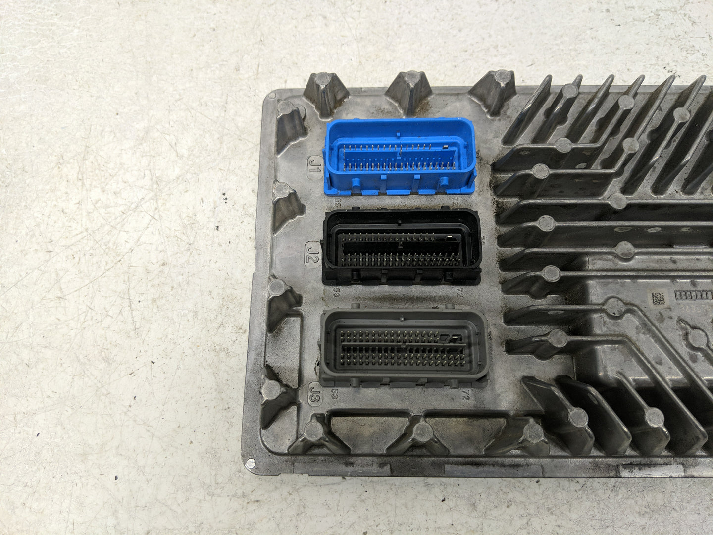 2015-2016 Chevrolet Tahoe PCM Engine Control Computer ECU ECM PCU OEM P/N:12663437 Fits Fits 2014 2015 2016 OEM Used Auto Pa