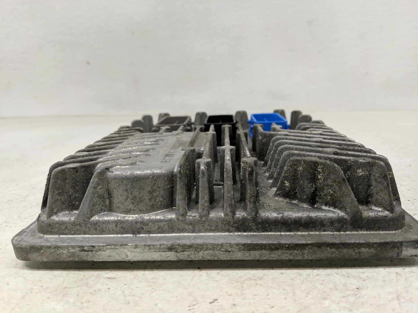 2015-2016 Chevrolet Tahoe PCM Engine Control Computer ECU ECM PCU OEM P/N:848032280 12664768 Fits Fits 2014 2015 2016 OEM Us