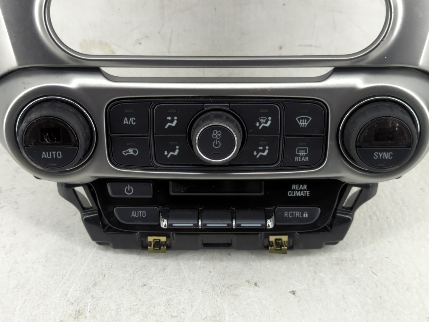 2017-2020 Chevrolet Tahoe Climate Control Module Temperature AC/Heater Replacement P/N:23251607 84258727 Fits OEM Used Auto 