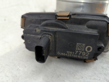2015-2022 Chevrolet Tahoe Throttle Body P/N:12617792 Fits Fits 2014 2015 2016 2017 2018 2019 2020 2021 2022 OEM Used Auto Parts