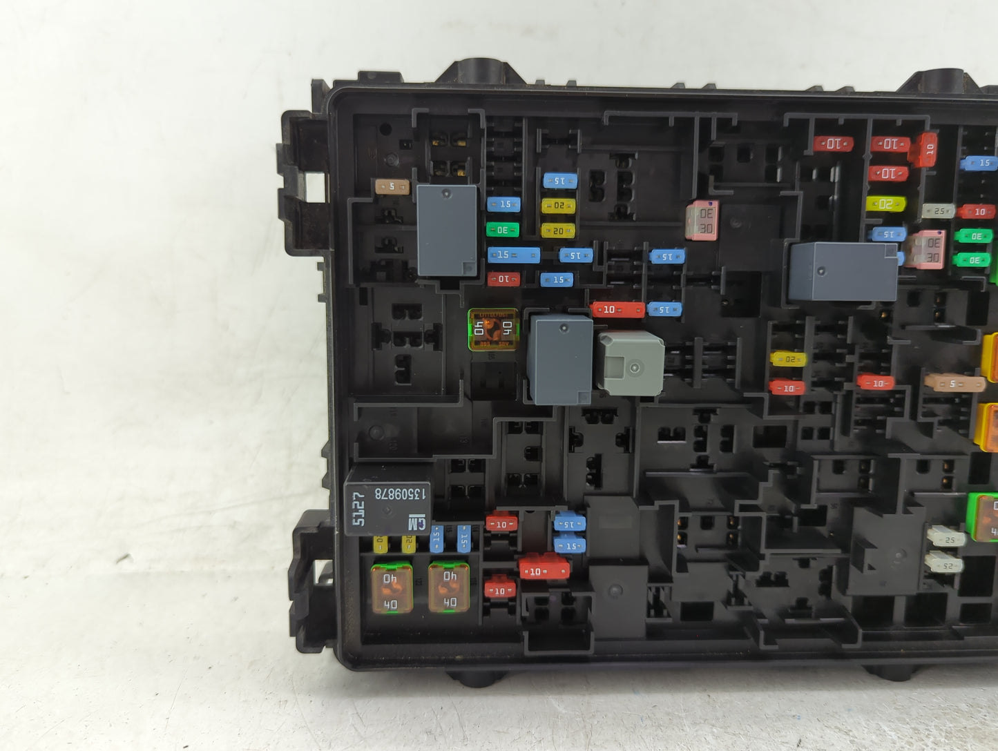 2015-2020 Chevrolet Tahoe Fusebox Fuse Box Panel Relay Module P/N:23227061 718845576 Fits Fits 2015 2016 2017 2018 2019 2020