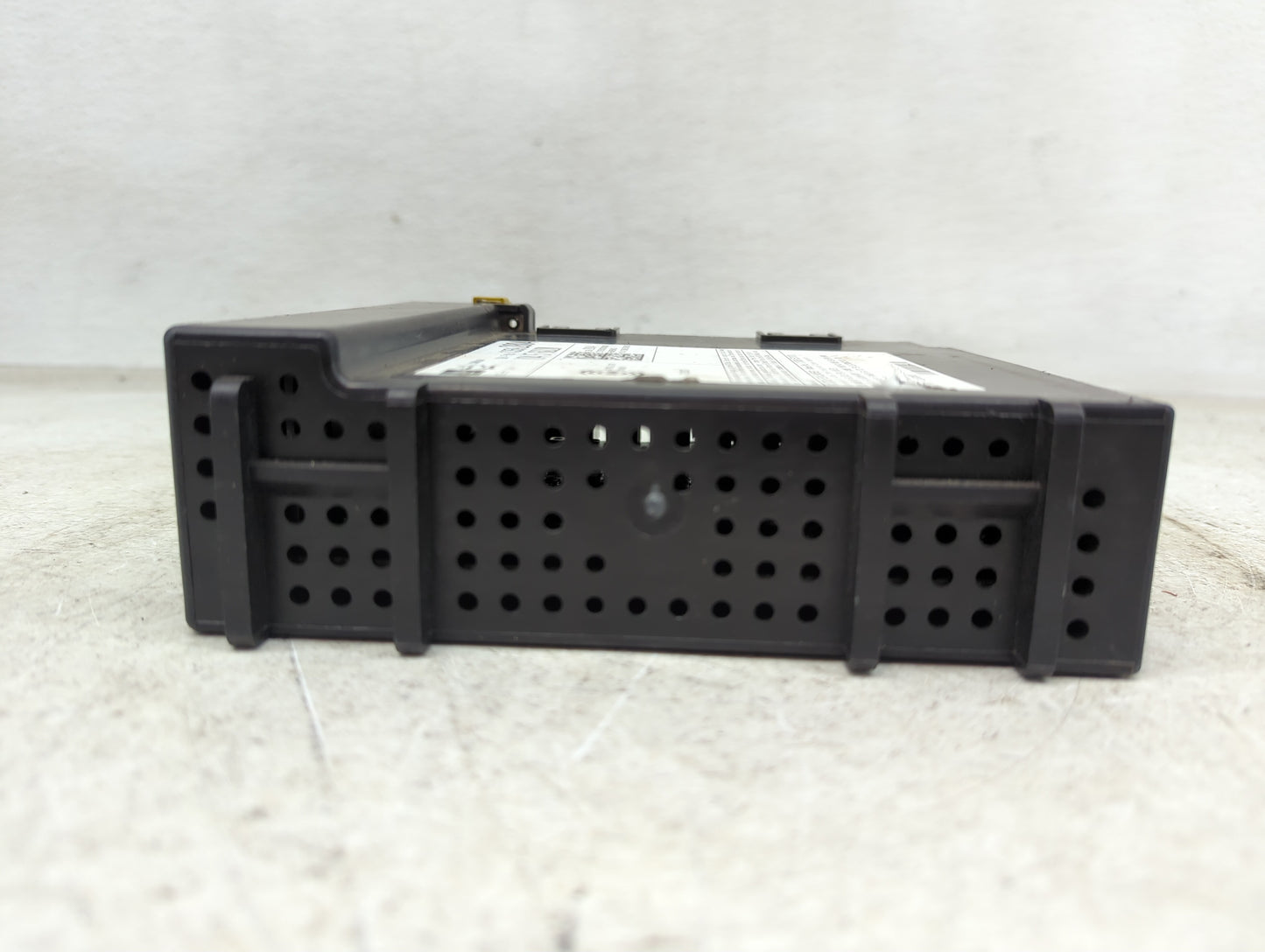 2015 Chevrolet Tahoe Radio AM FM Cd Player Receiver Replacement P/N:13592804 Fits Fits 2013 2014 OEM Used Auto Parts - Oemus