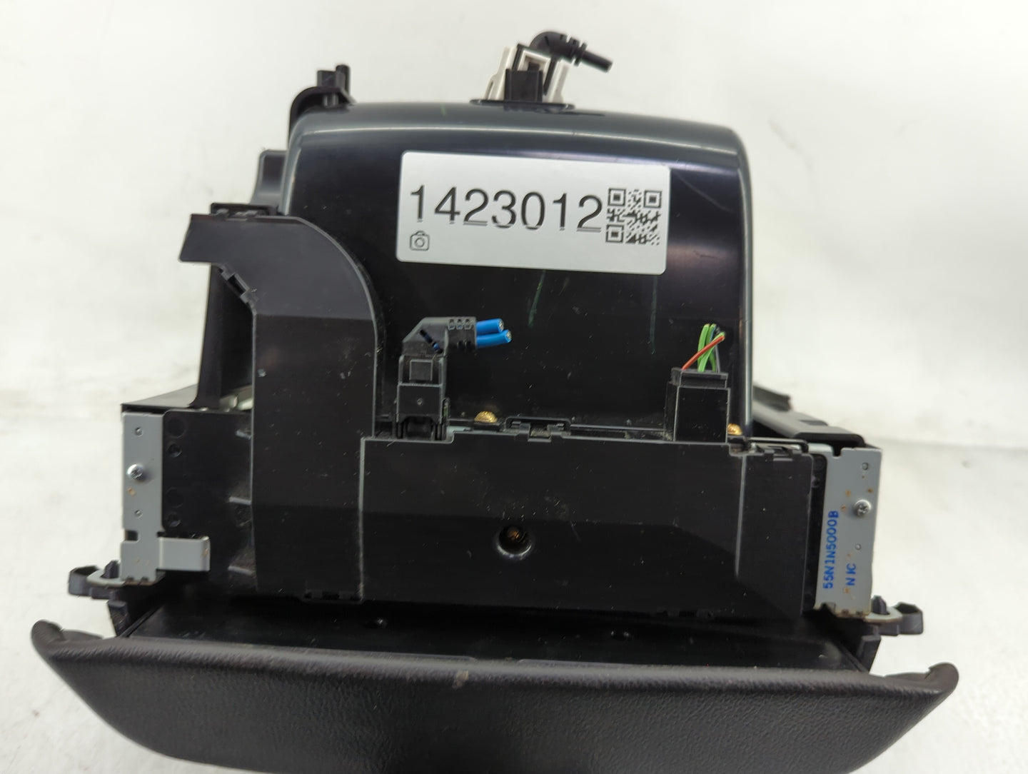 2015 Chevrolet Tahoe Radio AM FM Cd Player Receiver Replacement P/N:23235636 Fits OEM Used Auto Parts - Oemusedautoparts1.co