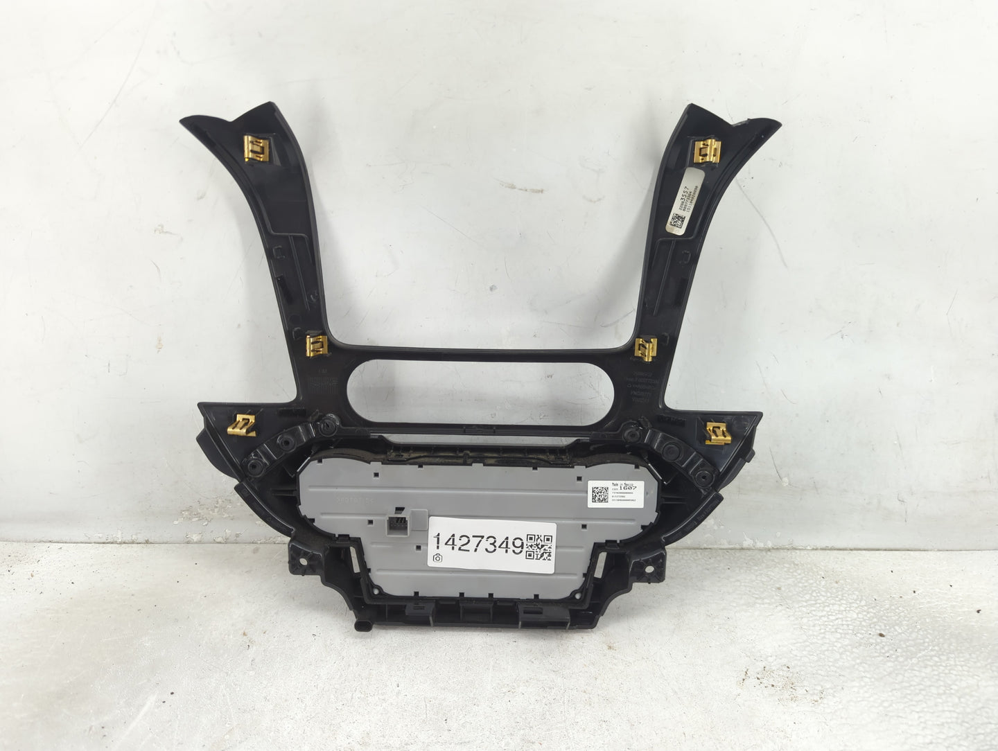 2017-2020 Chevrolet Tahoe Climate Control Module Temperature AC/Heater Replacement P/N:23251607 Fits Fits 2017 2018 2019 202