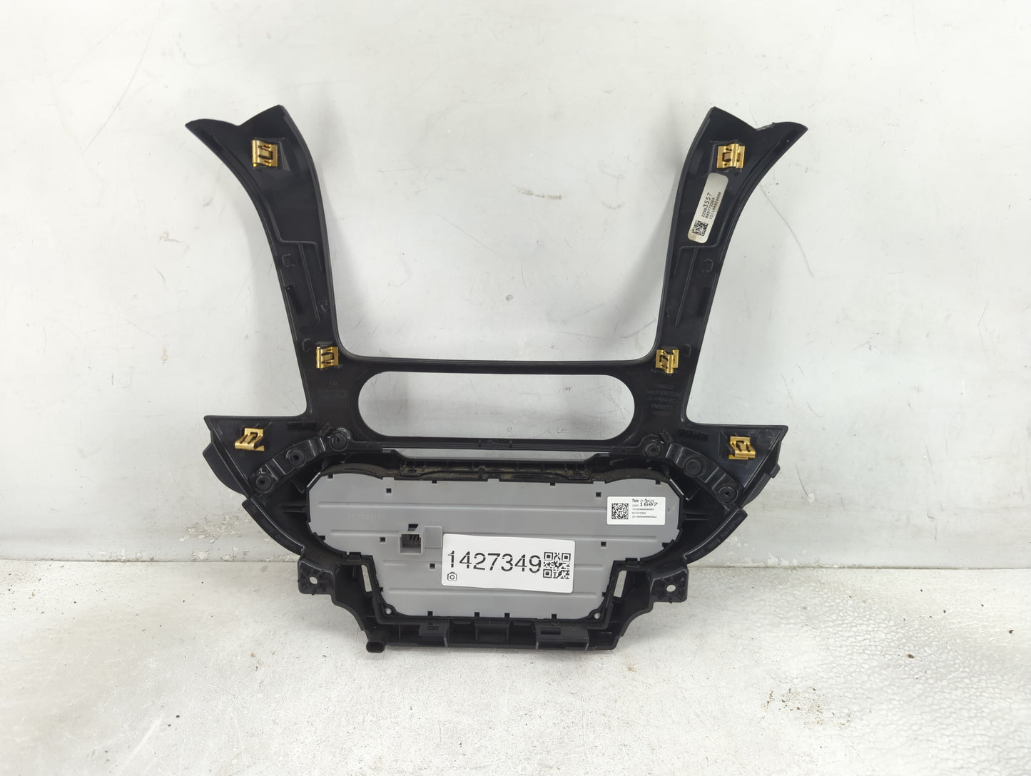 2017-2020 Chevrolet Tahoe Climate Control Module Temperature AC/Heater Replacement P/N:23251607 Fits Fits 2017 2018 2019 202