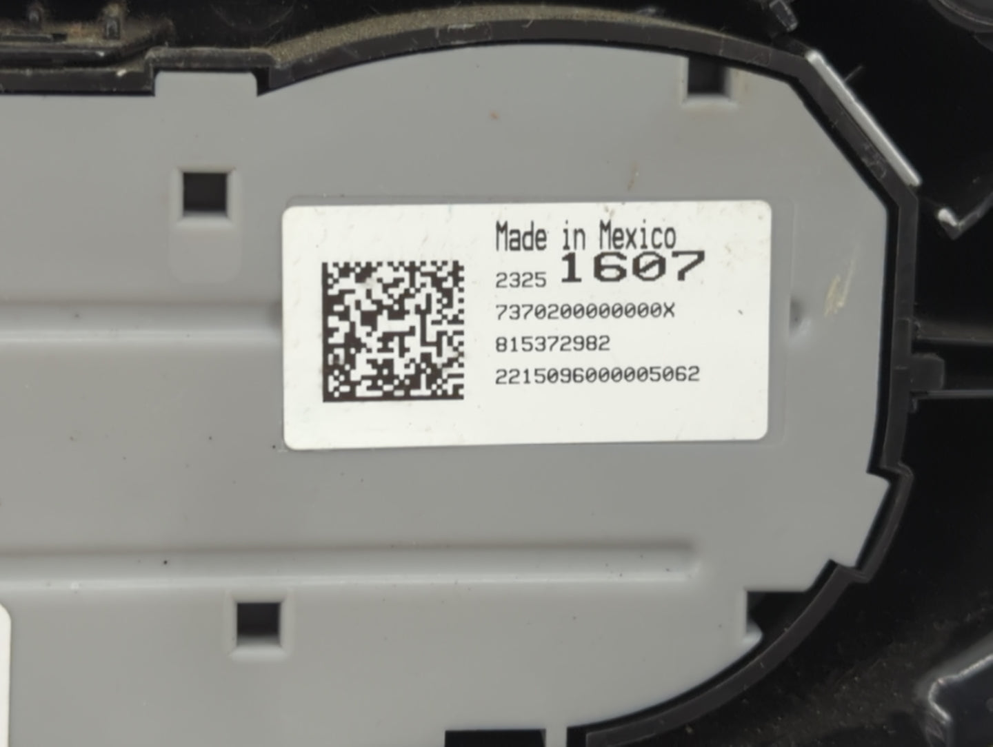2017-2020 Chevrolet Tahoe Climate Control Module Temperature AC/Heater Replacement P/N:23251607 Fits Fits 2017 2018 2019 202