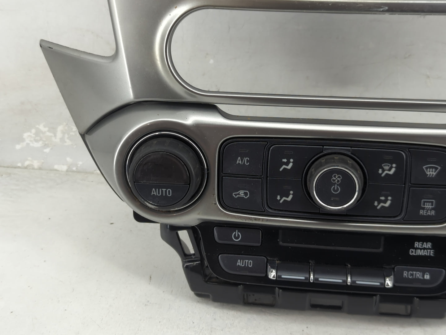 2015-2017 Chevrolet Tahoe Climate Control Module Temperature AC/Heater Replacement P/N:23251607 815372982 Fits Fits 2015 201