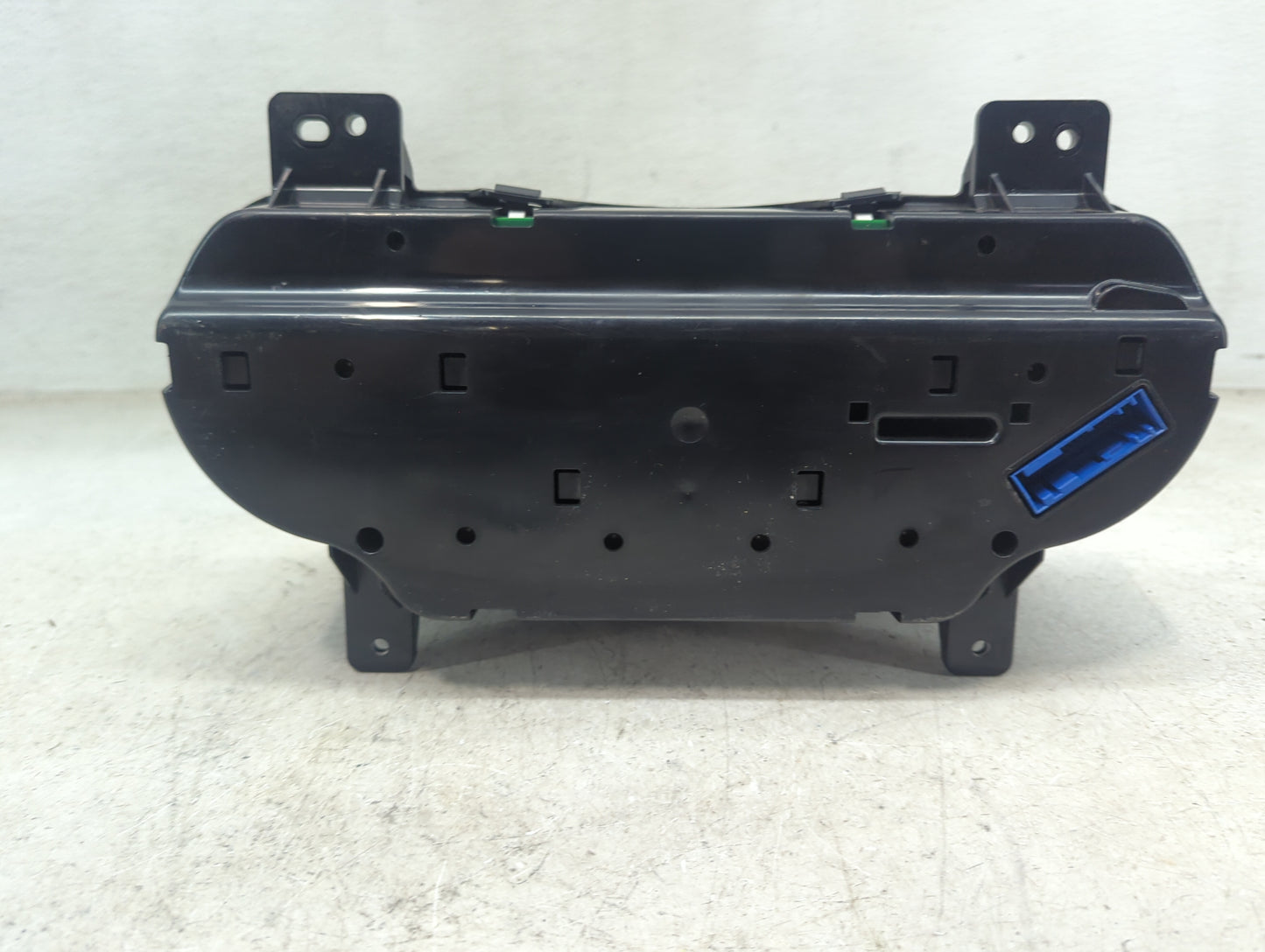 2015 Chevrolet Tahoe Instrument Cluster Speedometer Gauges P/N:23459635 84258809, 81281209, 1114337AG0X5JN60 Miles:113K Fits