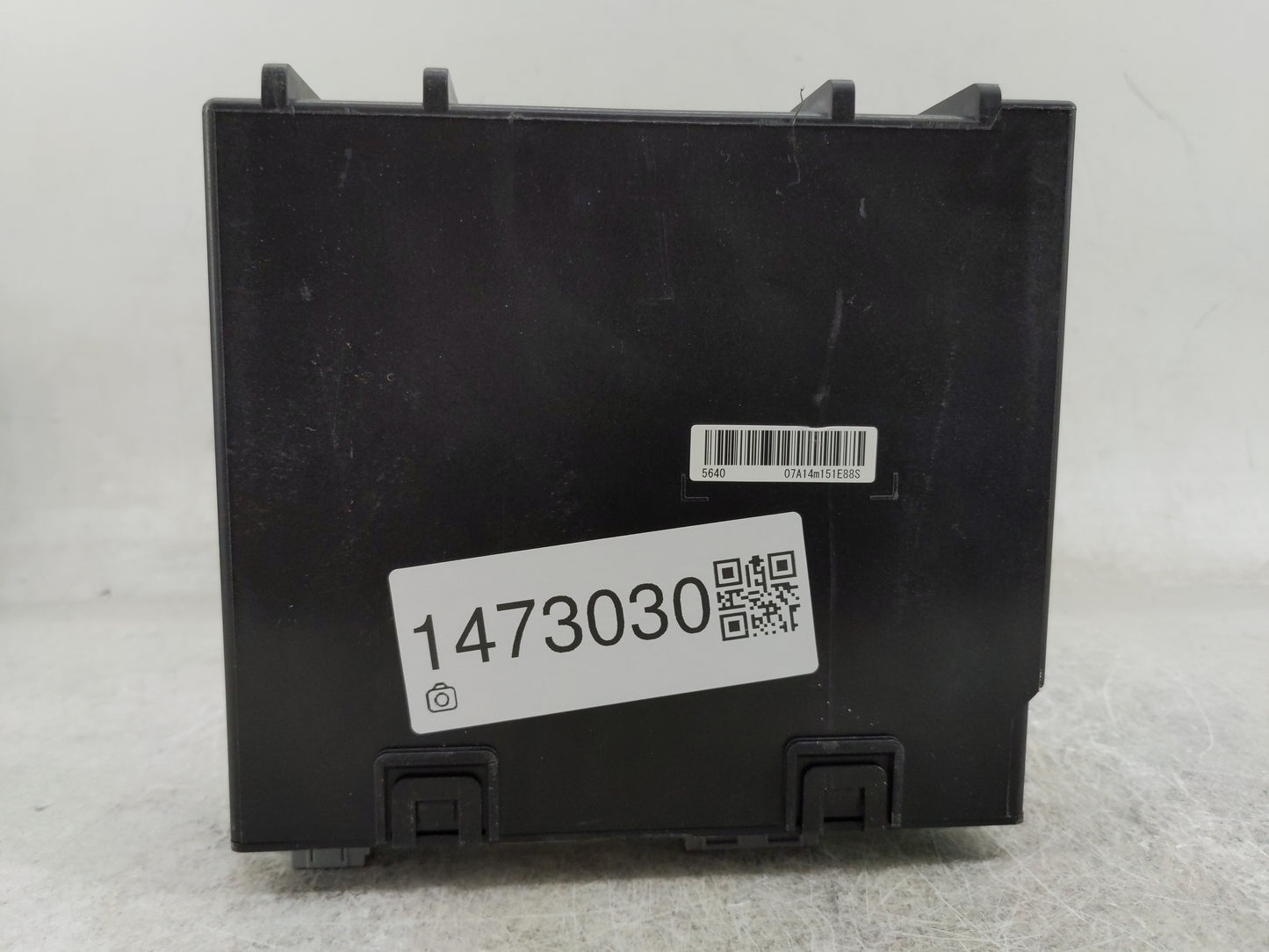 2015 Chevrolet Tahoe Radio AM FM Cd Player Receiver Replacement P/N:13598655 111000-5640E101, 23105453 Fits OEM Used Auto Pa