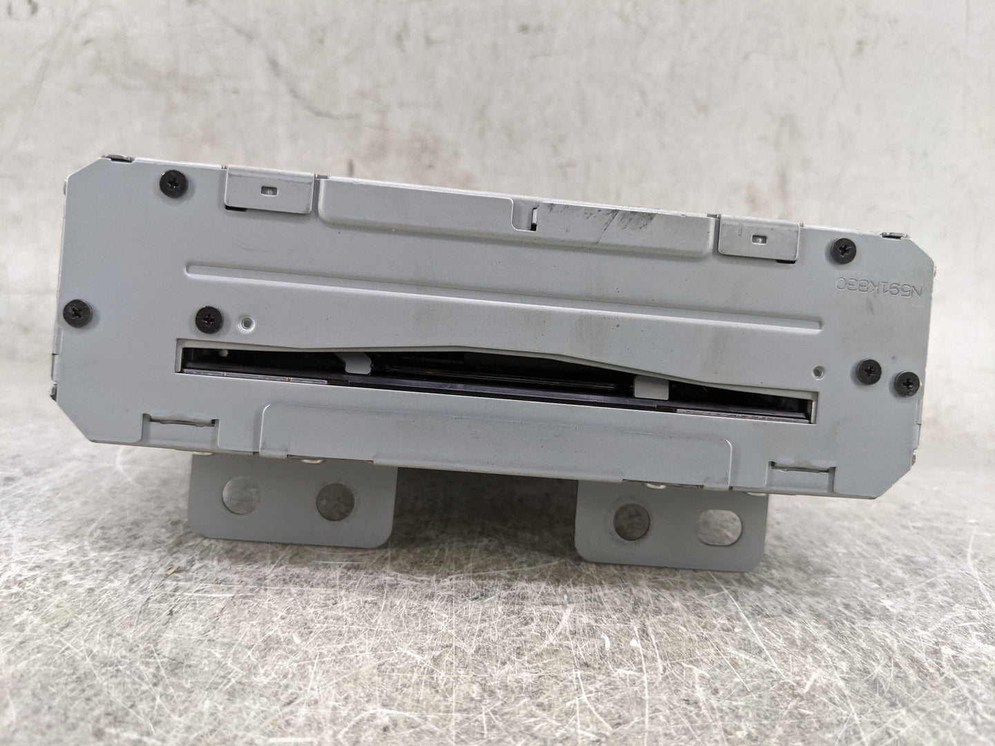 2015 Chevrolet Tahoe Radio AM FM Cd Player Receiver Replacement P/N:23487132 BD-1GW5K2X-D, 421304423 Fits OEM Used Auto Part