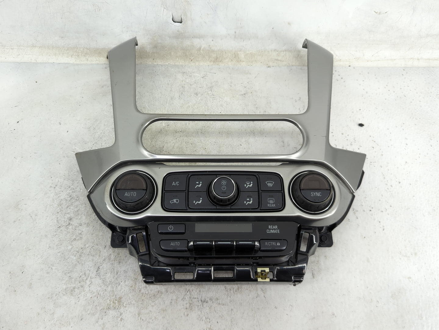 2015-2017 Chevrolet Tahoe Climate Control Module Temperature AC/Heater Replacement P/N:23251607 815372982 Fits Fits 2015 201