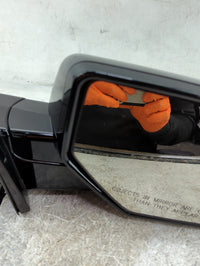 2015-2020 Chevrolet Tahoe Passenger Side View Mirror - Right Door Mirror OEM Used - Oemusedautoparts1.com