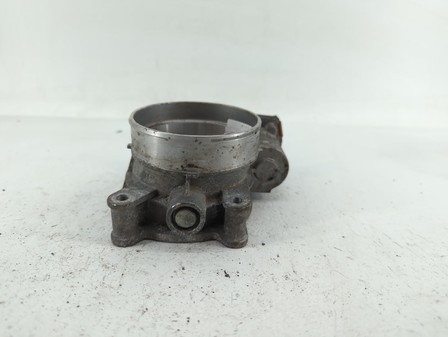 2015-2022 Chevrolet Tahoe Throttle Body P/N:12617792 12678224 Fits Fits 2014 2015 2016 2017 2018 2019 2020 2021 2022 OEM Use