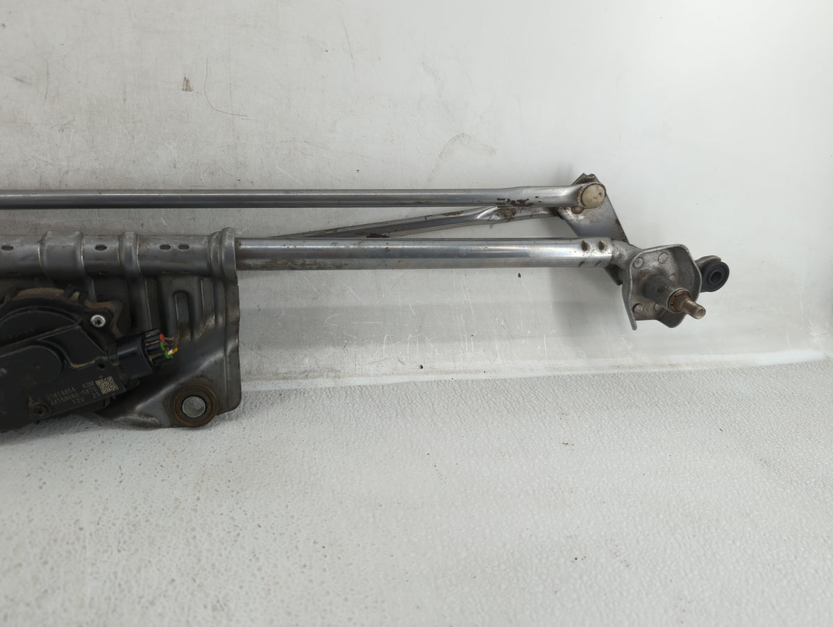 2015-2020 Chevrolet Tahoe Front Windshield Wiper Motor P/N:AX159060-5870 22814854 Fits Fits 2015 2016 2017 2018 2019 2020 OE