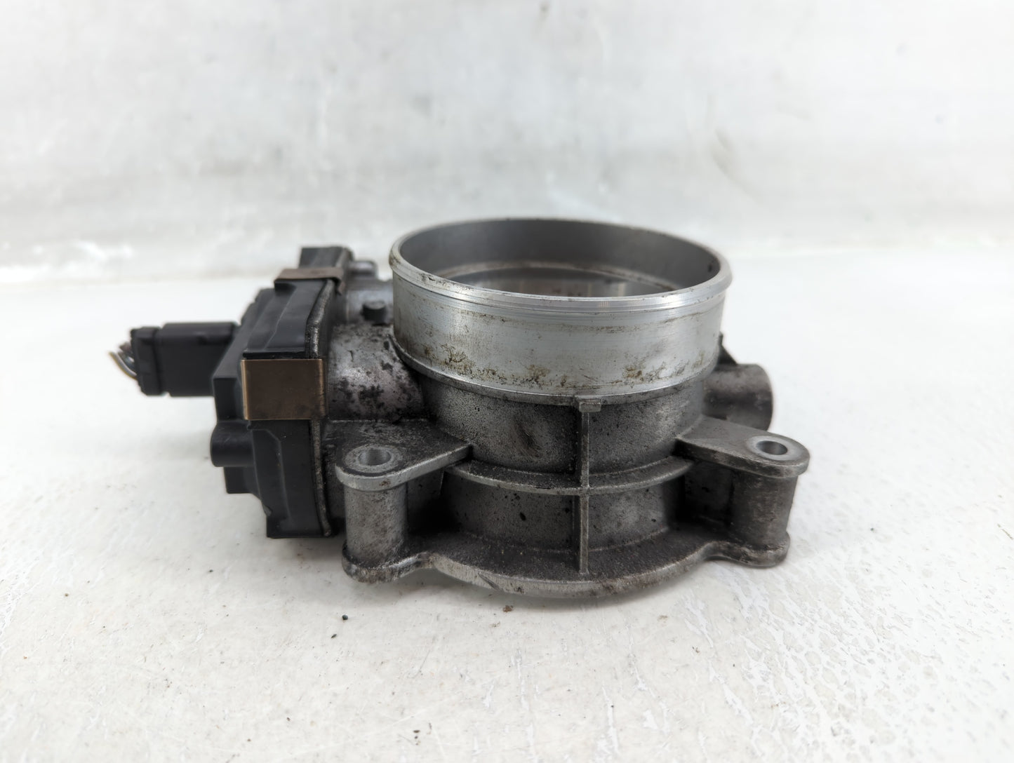 2015-2022 Chevrolet Tahoe Throttle Body P/N:12617792 GJ86516300985100 Fits Fits 2014 2015 2016 2017 2018 2019 2020 2021 2022