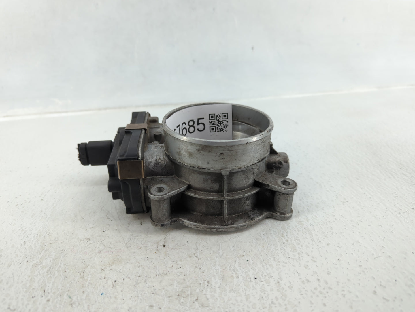 2015-2022 Chevrolet Tahoe Throttle Body P/N:12617792 Fits Fits 2014 2015 2016 2017 2018 2019 2020 2021 2022 OEM Used Auto Pa