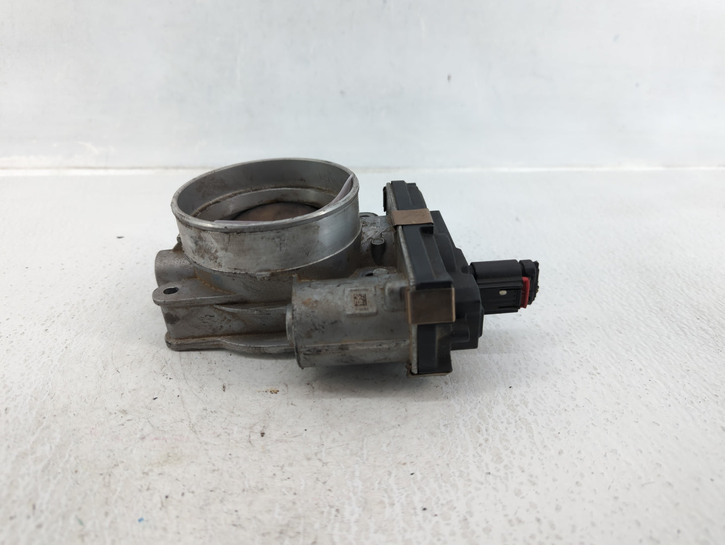 2015-2022 Chevrolet Tahoe Throttle Body P/N:12617792 Fits Fits 2014 2015 2016 2017 2018 2019 2020 2021 2022 OEM Used Auto Pa