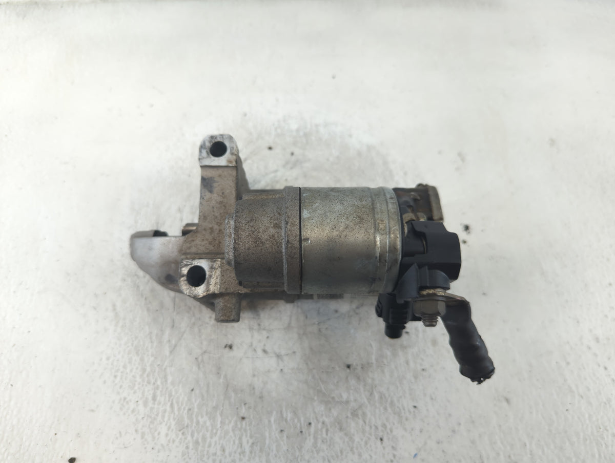 2015-2020 Chevrolet Tahoe Car Starter Motor Solenoid OEM P/N:12687173 Fits Fits 2014 2015 2016 2017 2018 2019 2020 OEM Used 