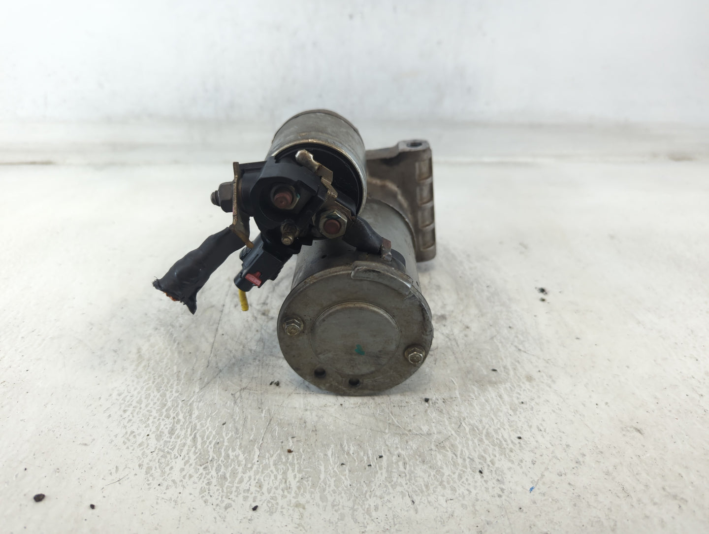2015-2020 Chevrolet Tahoe Car Starter Motor Solenoid OEM P/N:12687173 Fits Fits 2014 2015 2016 2017 2018 2019 2020 OEM Used 