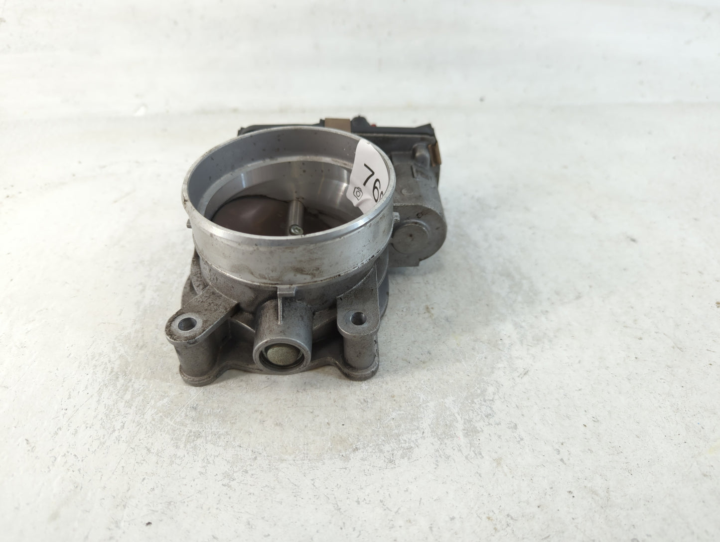 2015-2022 Chevrolet Tahoe Throttle Body P/N:12617792 Fits Fits 2014 2015 2016 2017 2018 2019 2020 2021 2022 OEM Used Auto Pa