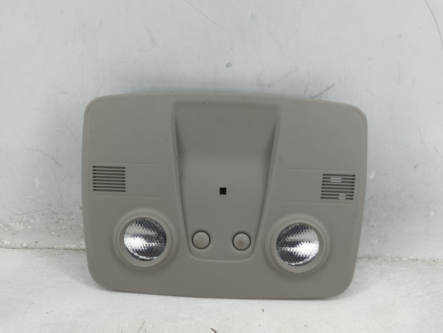 Chevrolet Traverse Overhead Roof Console Interior Dome Light - Oemusedautoparts1.com