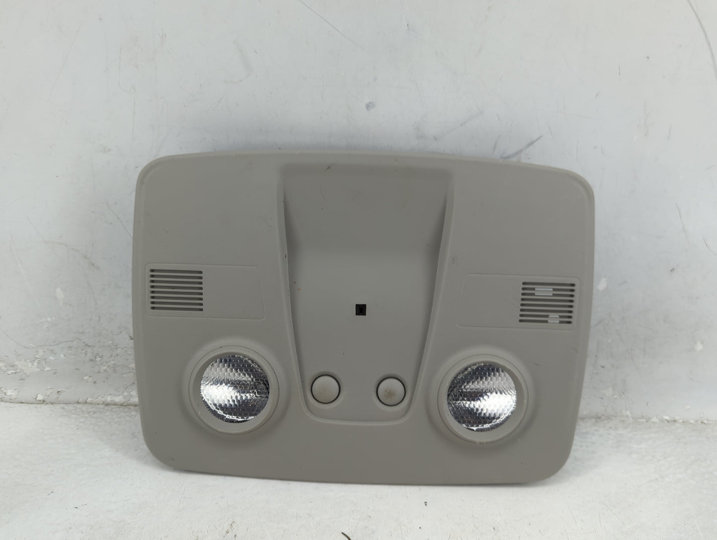 Chevrolet Traverse Overhead Roof Console Interior Dome Light - Oemusedautoparts1.com