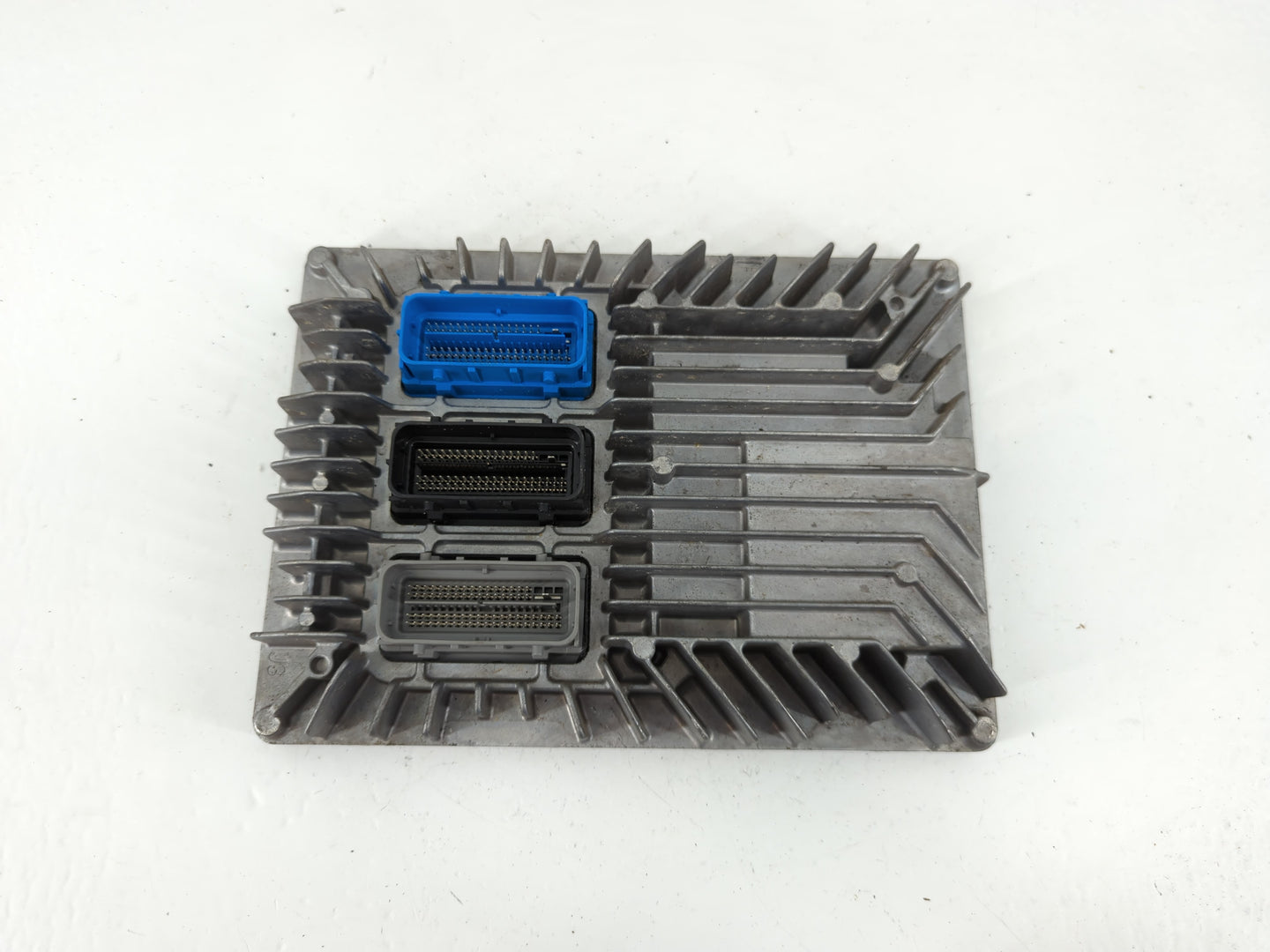 2013-2016 Chevrolet Traverse PCM Engine Control Computer ECU ECM PCU OEM P/N:12651631 Fits Fits 2013 2014 2015 2016 OEM Used