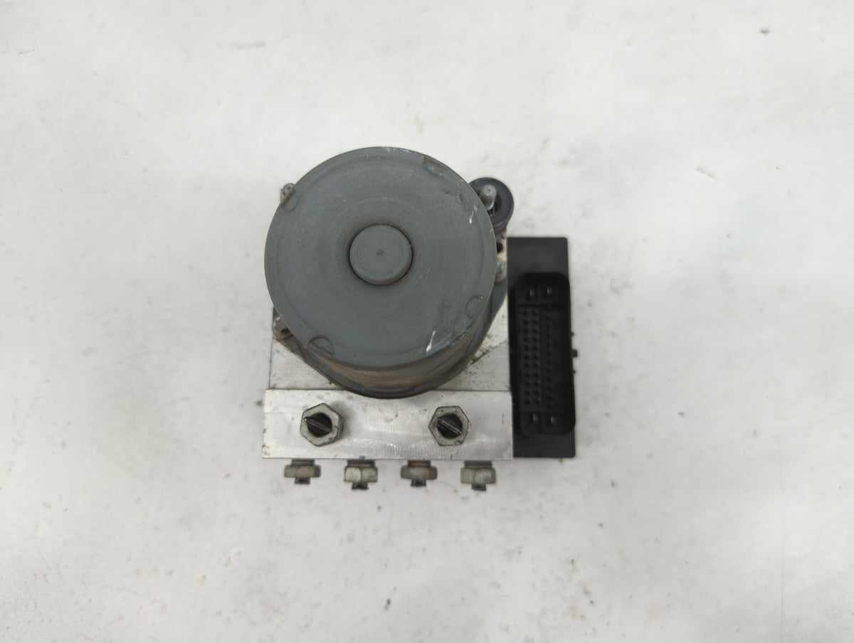 2017 Chevrolet Traverse Anti-Lock Brake ABS Pump Module Actuator OEM Fits Fits 2012 2013 2014 2015 2016 OEM Used Auto Parts 