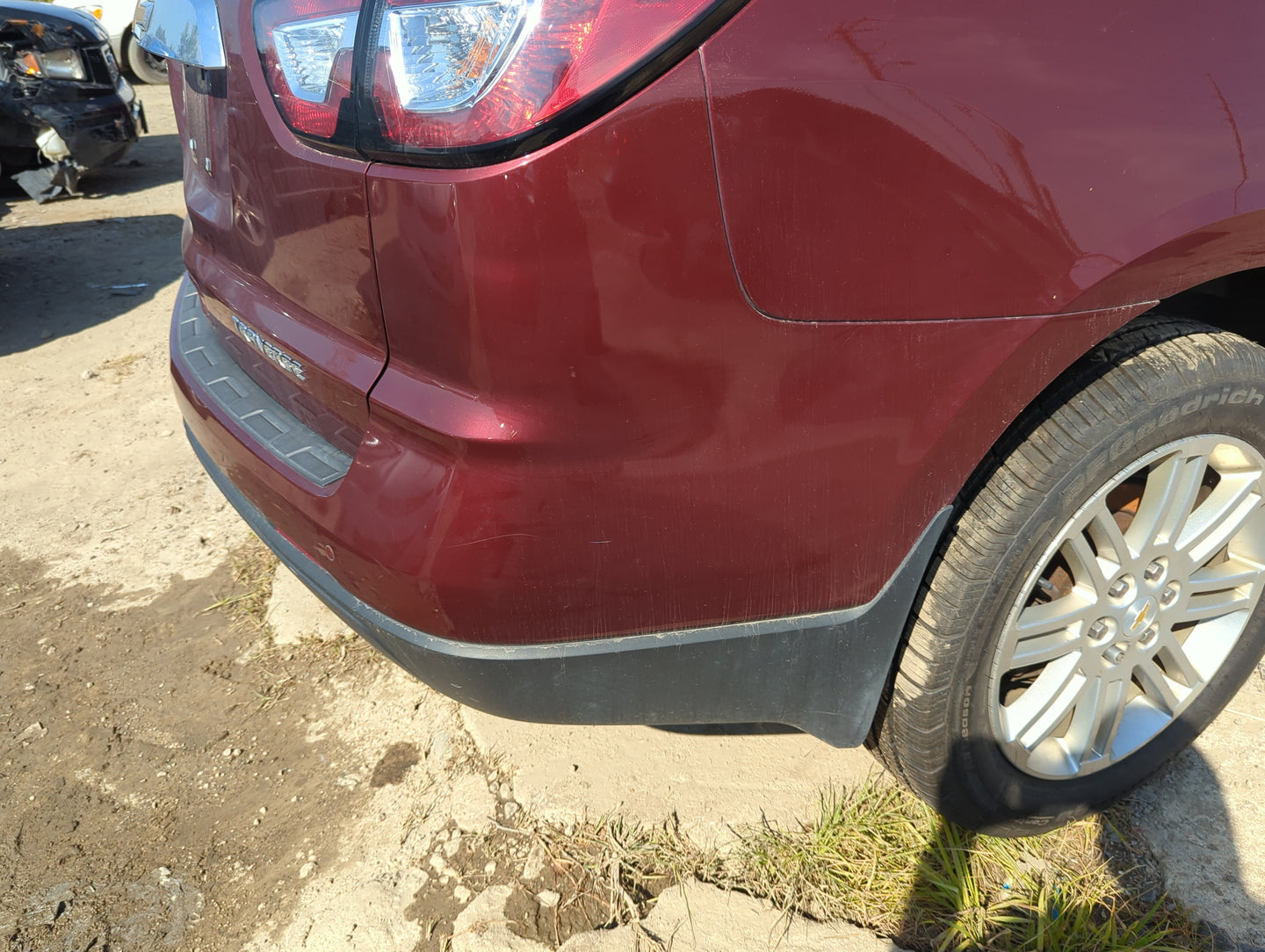 2013-2017 Chevrolet Traverse Rear Bumper Assembly Oem - Oemusedautoparts1.com