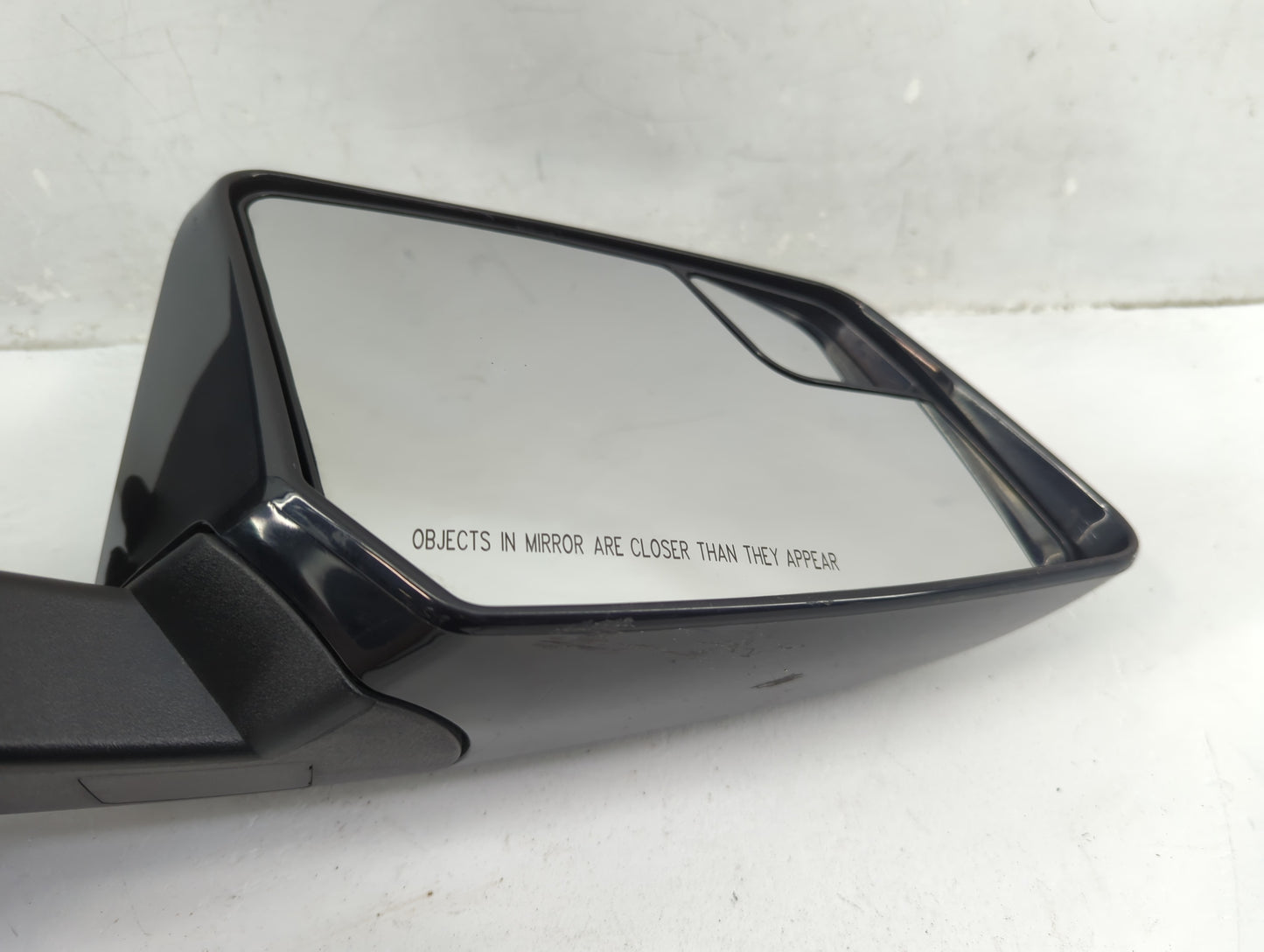 2015-2017 Chevrolet Traverse Passenger Side View Mirror - Right Door Mirror OEM Used - Oemusedautoparts1.com