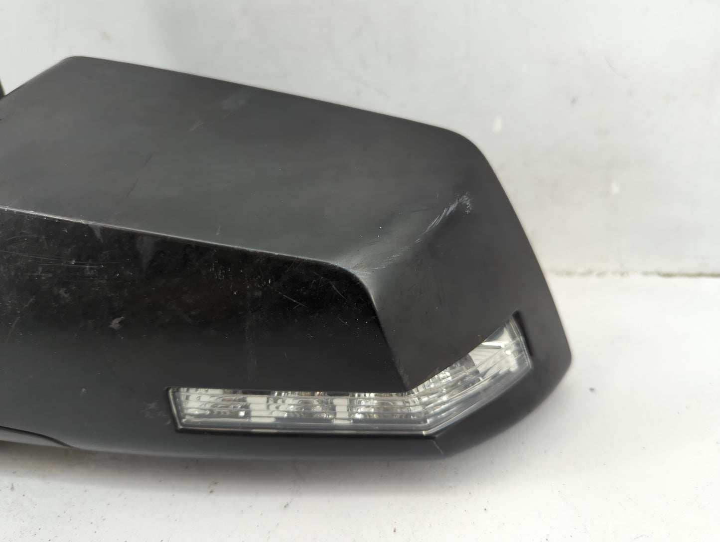 2015-2017 Chevrolet Traverse Driver Side View Mirror - Left Door Mirror OEM Used - Oemusedautoparts1.com