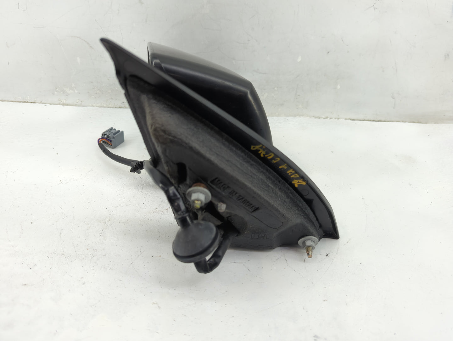 2015-2017 Chevrolet Traverse Driver Side View Mirror - Left Door Mirror OEM Used - Oemusedautoparts1.com