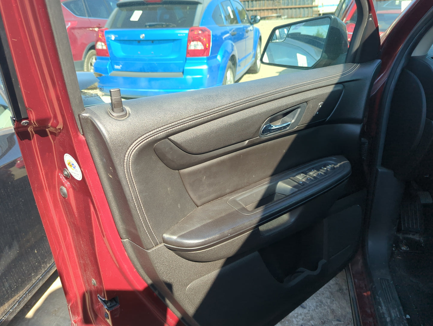2015 Chevrolet Traverse Front Left Driver Interior Door Panel Trim - Oemusedautoparts1.com