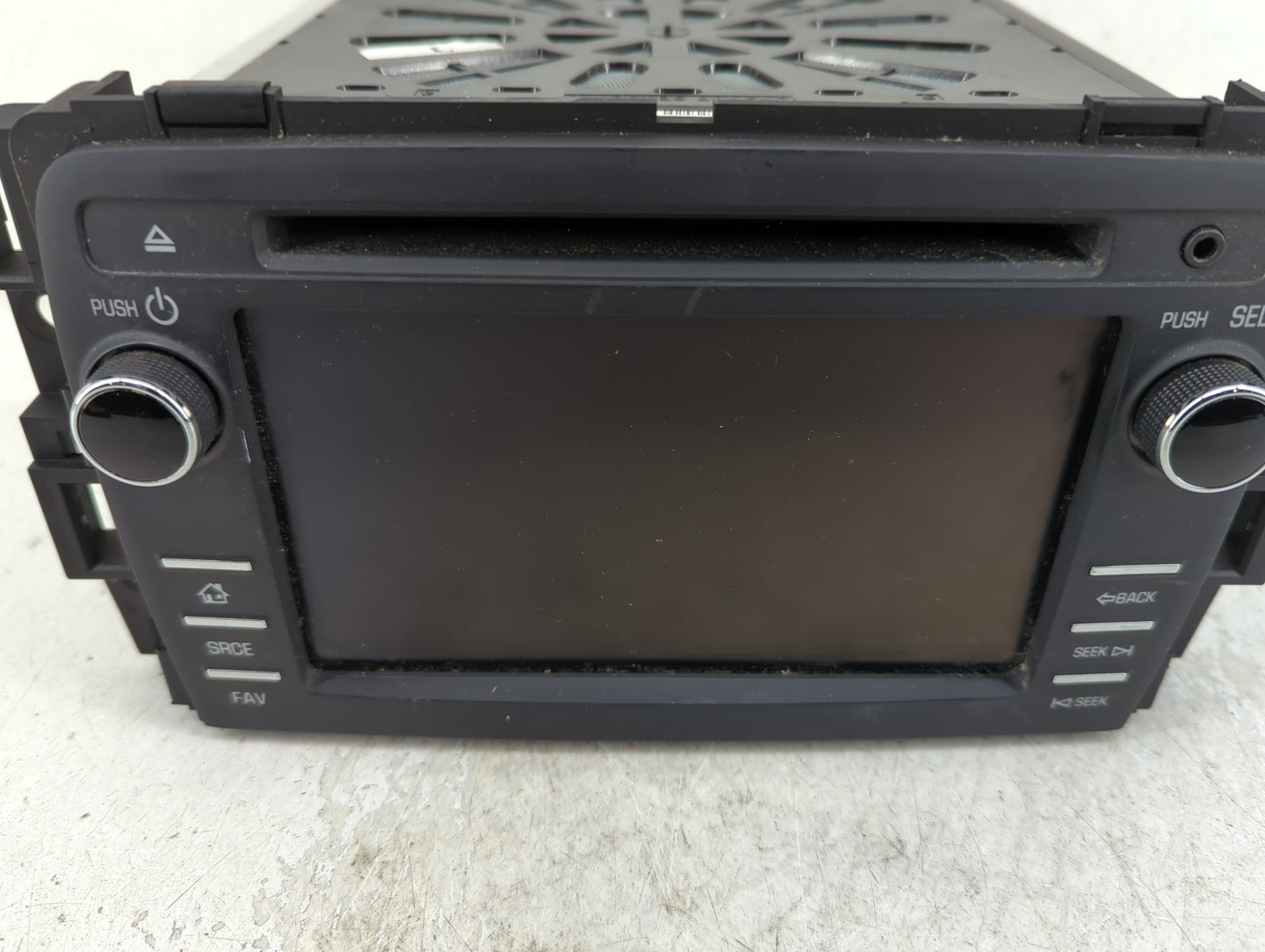 2015 Chevrolet Traverse Radio AM FM Cd Player Receiver Replacement P/N:23278216 Fits OEM Used Auto Parts - Oemusedautoparts1