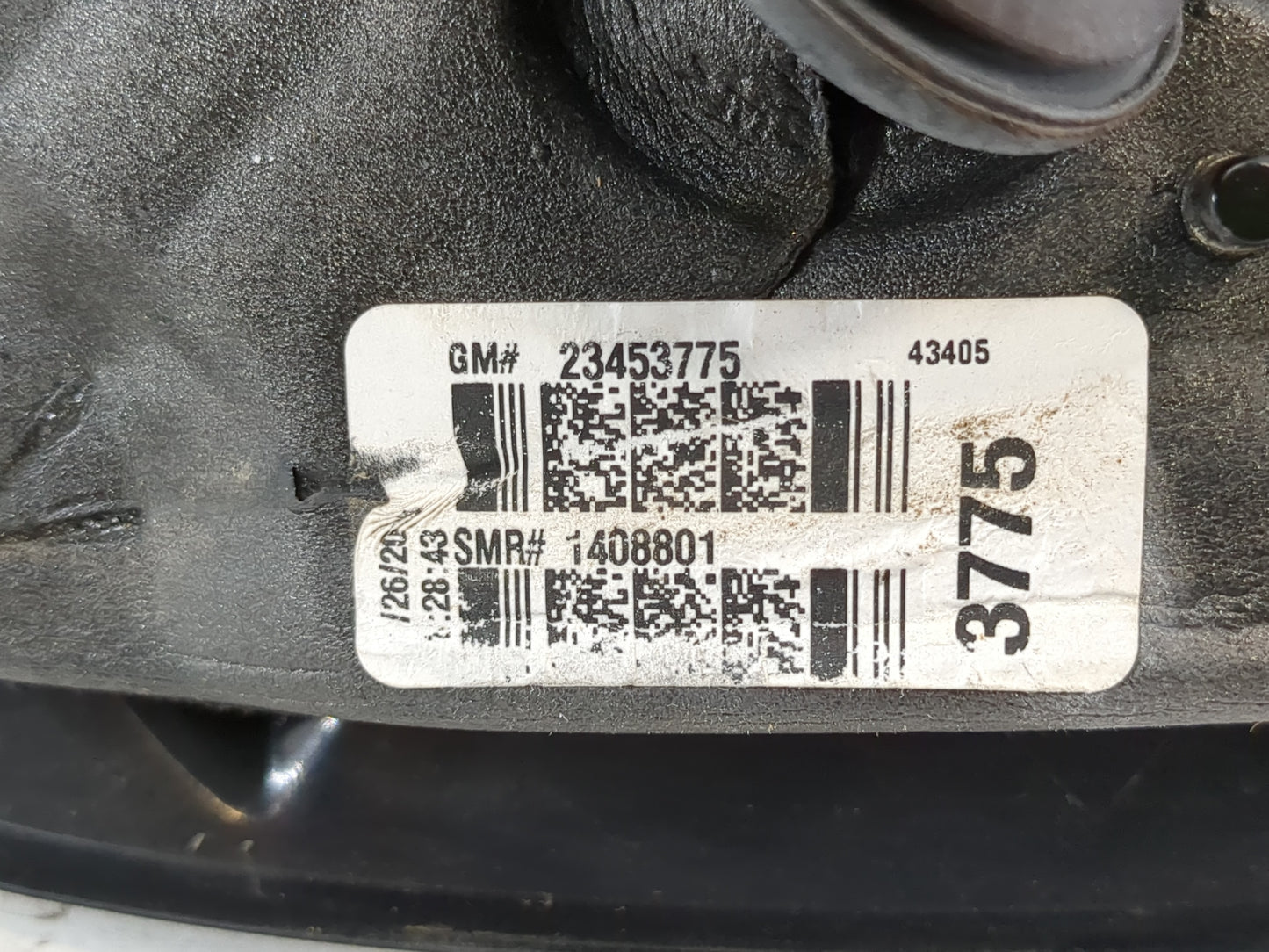 2015-2017 Chevrolet Traverse Driver Side View Mirror - Left Door Mirror OEM Used - Oemusedautoparts1.com