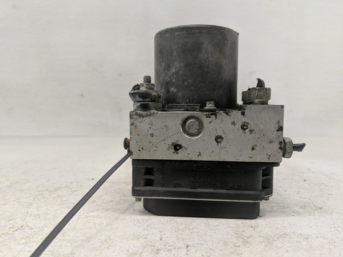 2017 Chevrolet Traverse Anti-Lock Brake ABS Pump Module Actuator OEM P/N:0 265 952 107 Fits Fits 2012 2013 2014 2015 2016 OE