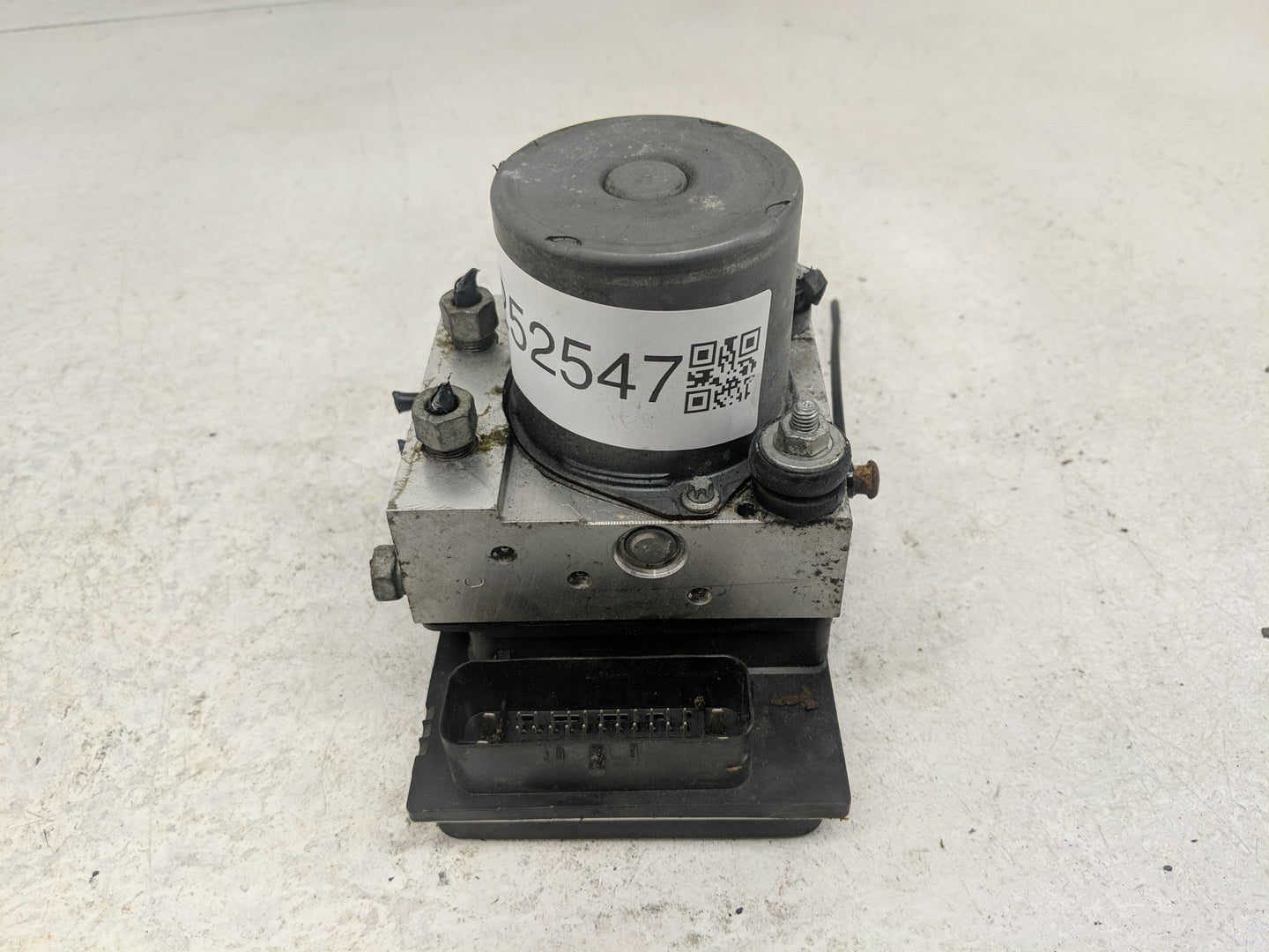 2017 Chevrolet Traverse ABS Pump Control Module Replacement P/N:0 265 952 107 Fits Fits 2012 2013 2014 2015 2016 OEM Used Au