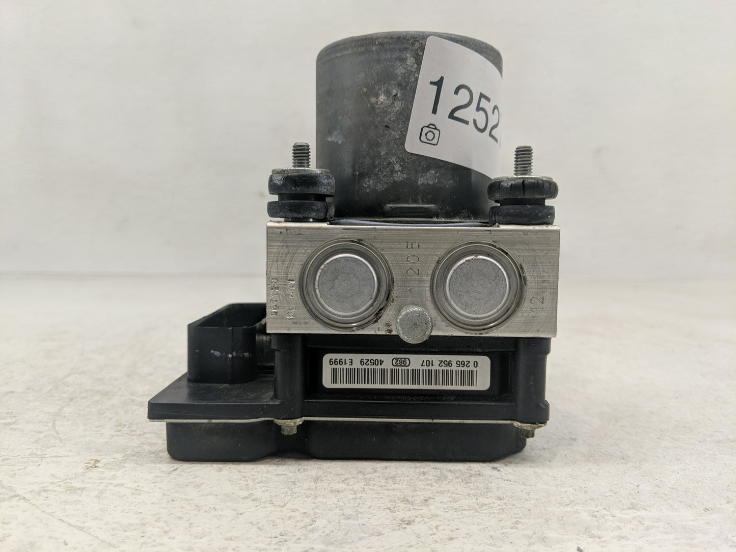 2017 Chevrolet Traverse ABS Pump Control Module Replacement P/N:0 265 952 107 Fits Fits 2012 2013 2014 2015 2016 OEM Used Au