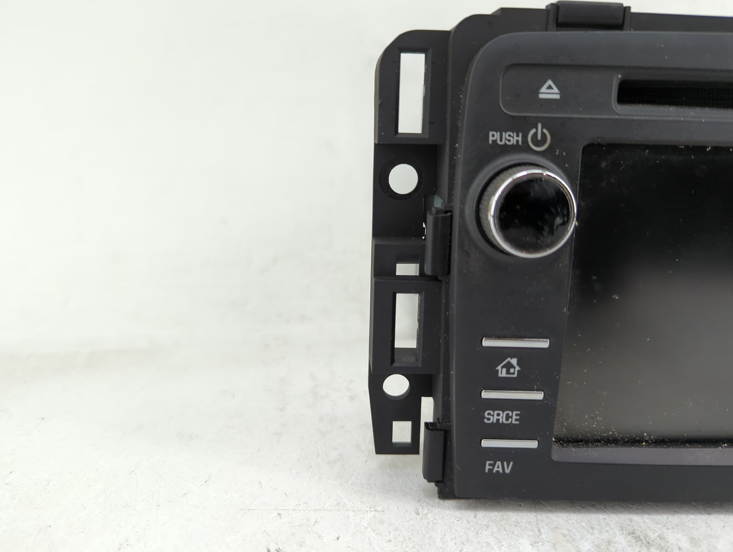 2015 Chevrolet Traverse Radio AM FM Cd Player Receiver Replacement P/N:23459482 Fits OEM Used Auto Parts - Oemusedautoparts1