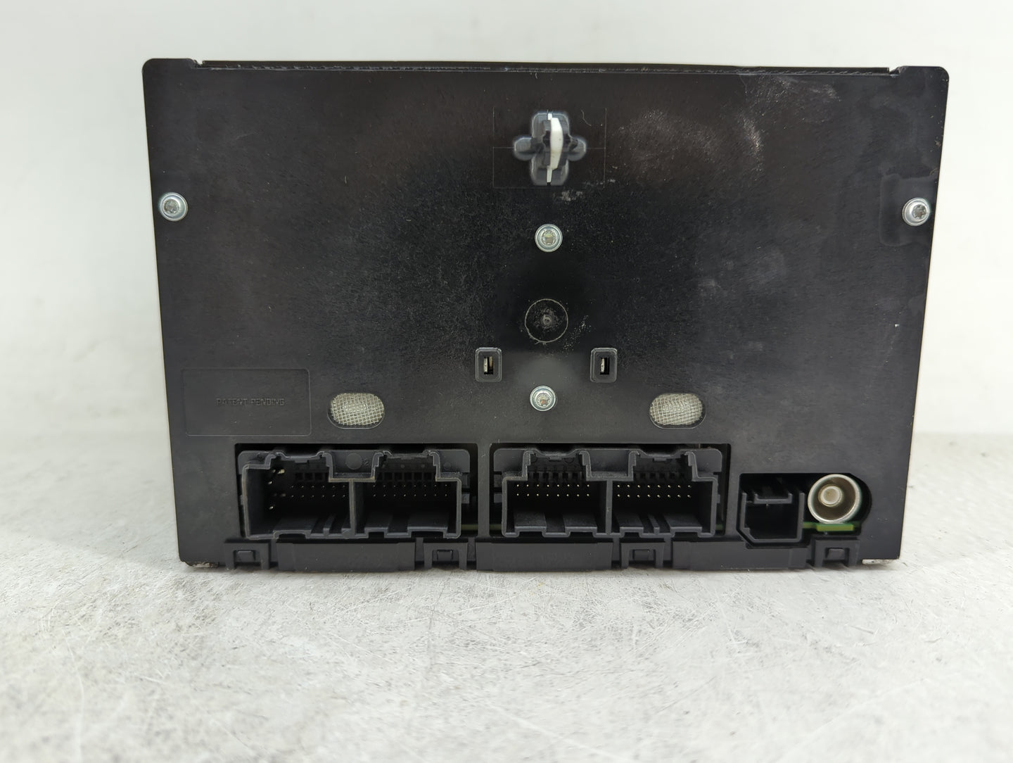 2015 Chevrolet Traverse Radio AM FM Cd Player Receiver Replacement P/N:23459482 Fits OEM Used Auto Parts - Oemusedautoparts1