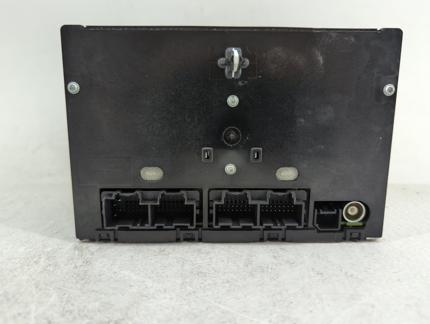 2015 Chevrolet Traverse Radio AM FM Cd Player Receiver Replacement P/N:23459482 Fits OEM Used Auto Parts - Oemusedautoparts1