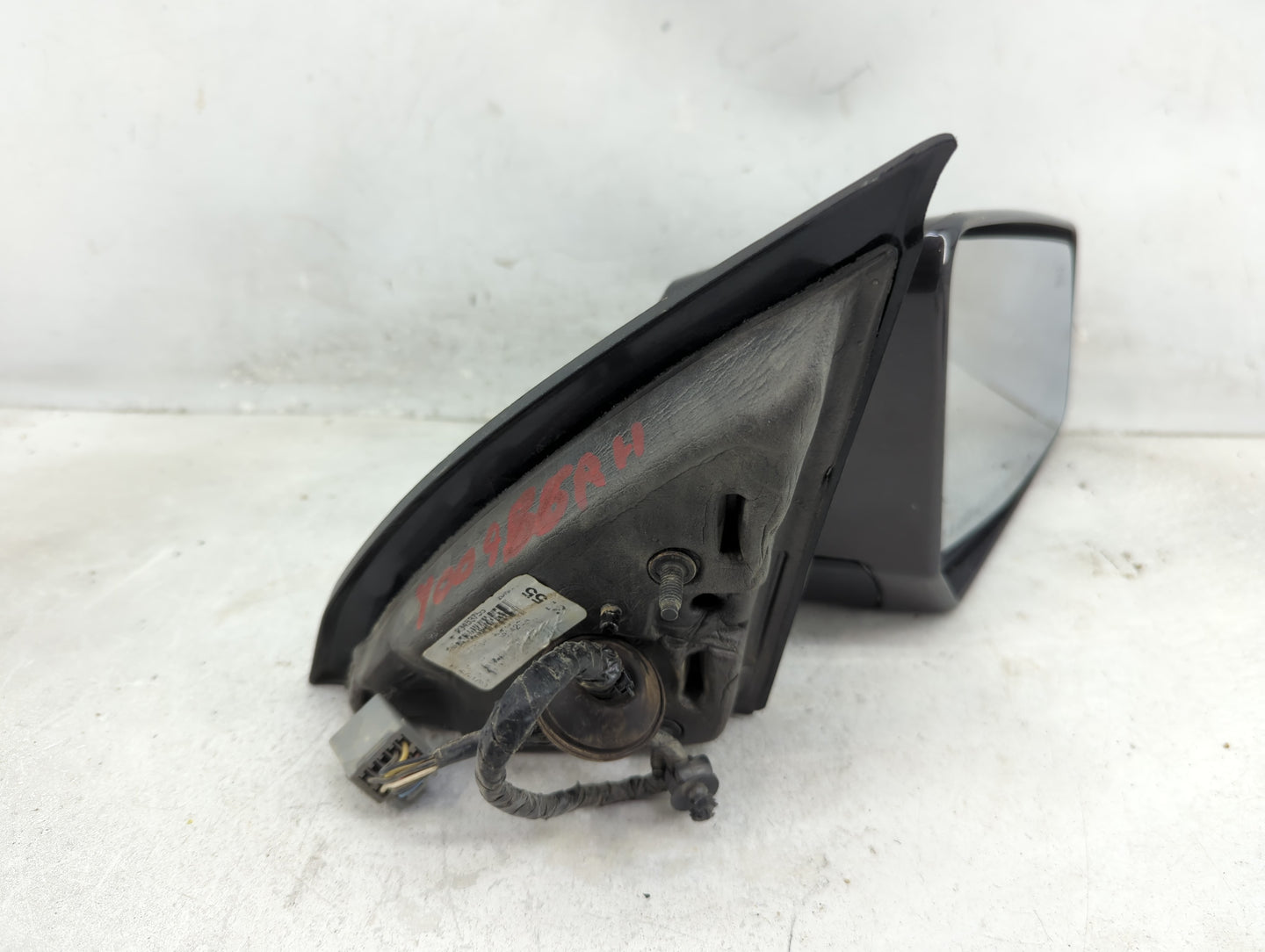 2015 Chevrolet Traverse Passenger Side View Mirror - Right Door Mirror OEM Used - Oemusedautoparts1.com