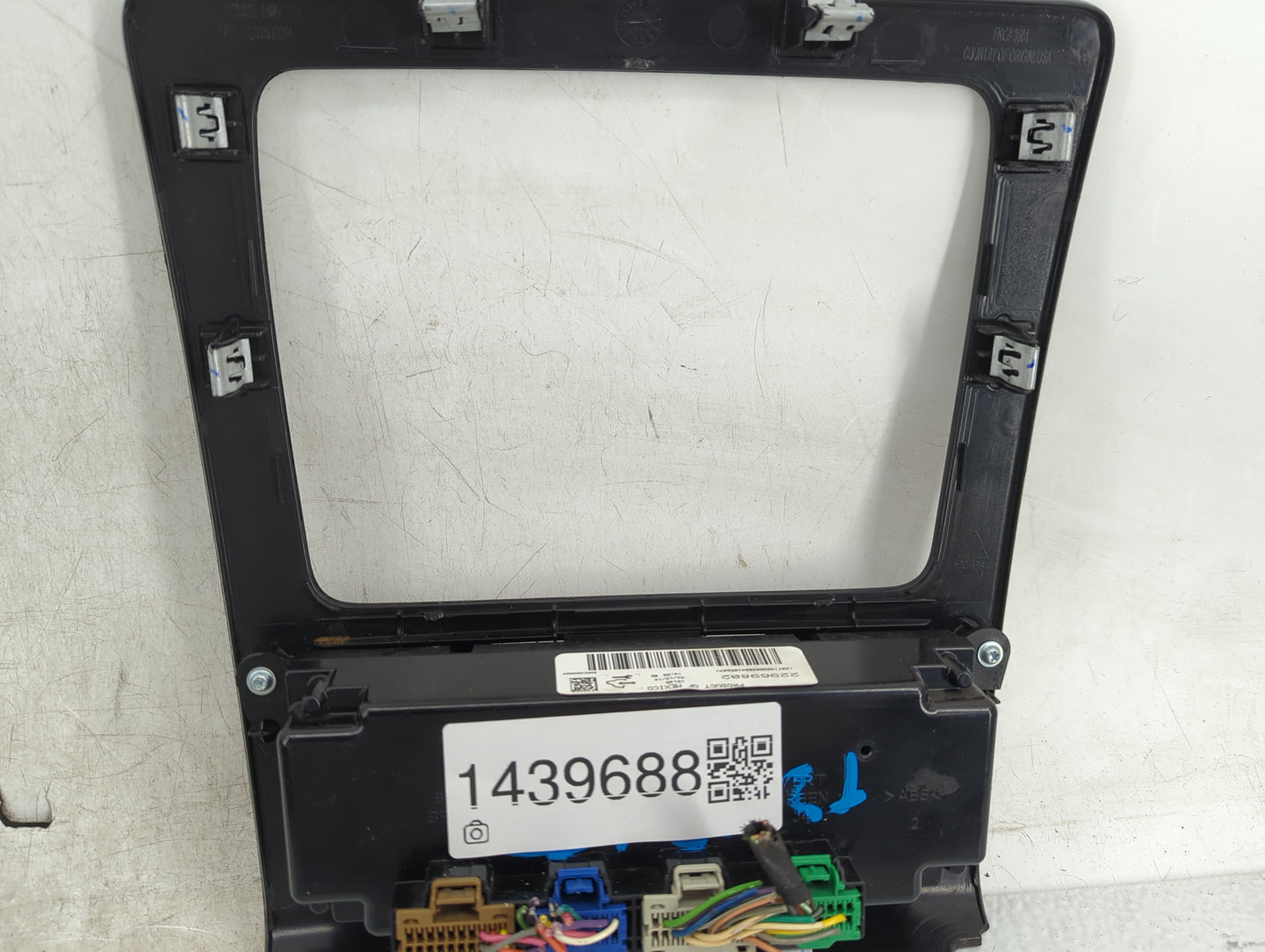 2013-2017 Chevrolet Traverse Climate Control Module Temperature AC/Heater Replacement P/N:22969802 Fits OEM Used Auto Parts 