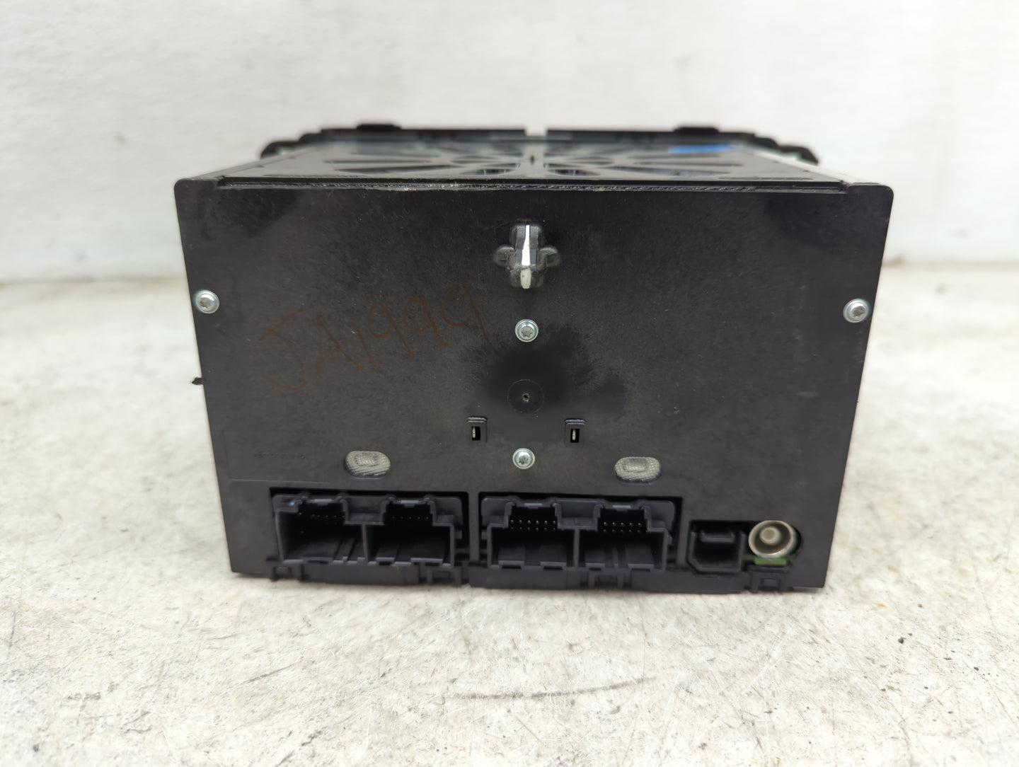 2015-2016 Chevrolet Traverse Radio AM FM Cd Player Receiver Replacement P/N:23278216 28467496, L2C0050TR Fits Fits 2015 2016