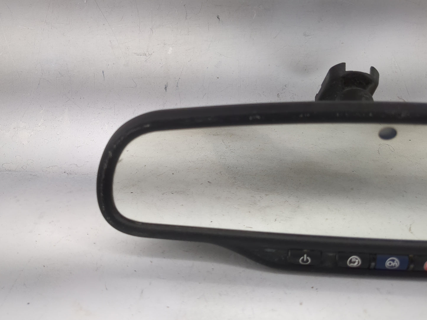 2015 Chevrolet Traverse Interior Rear View Mirror Replacement OEM P/N:026666 GNTX-51 Fits OEM Used Auto Parts - Oemusedautop