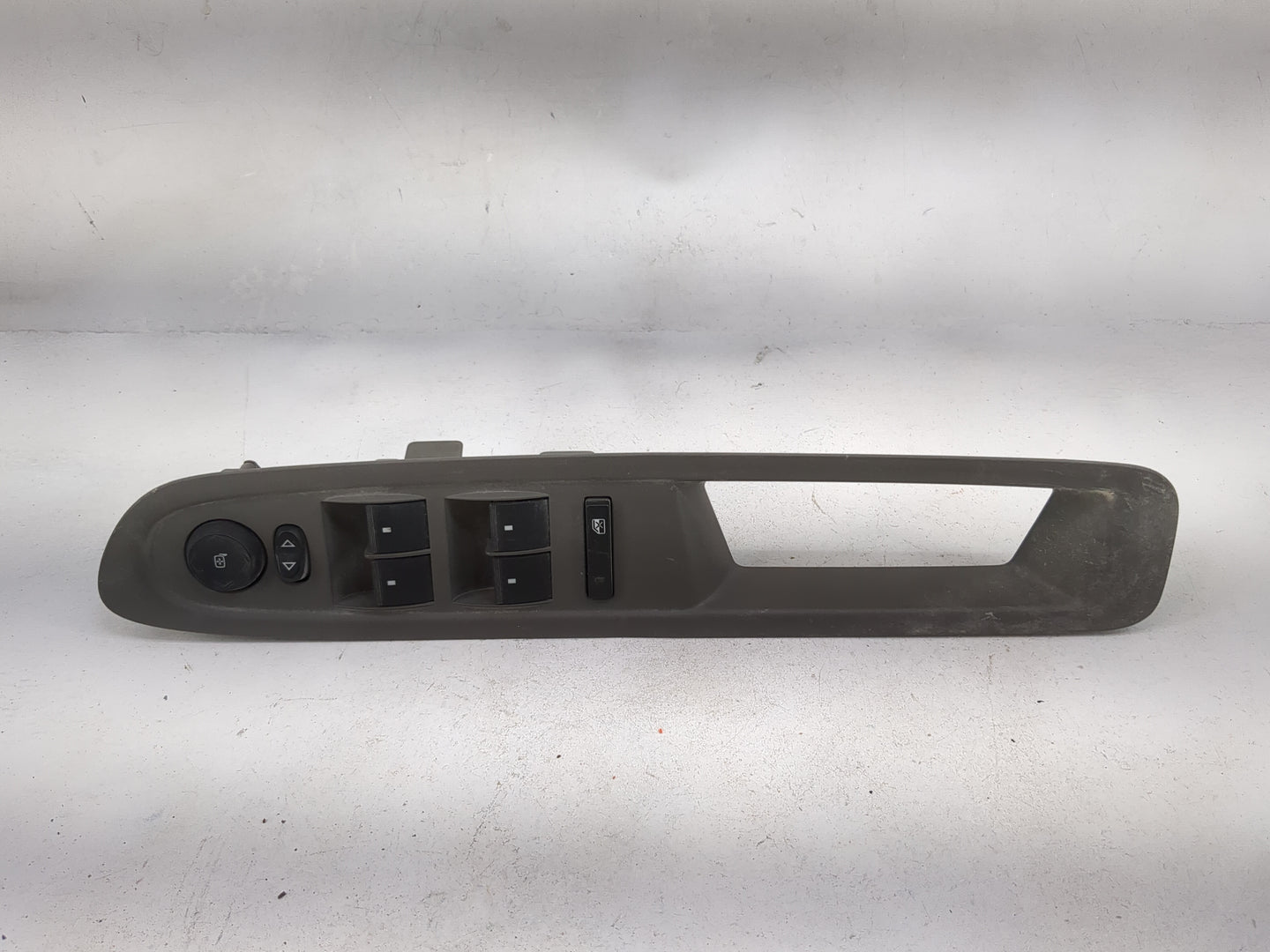 2009-2017 Chevrolet Traverse Master Power Window Switch Replacement Driver Side Left P/N:20945129 SANAD1243B Fits OEM Used A