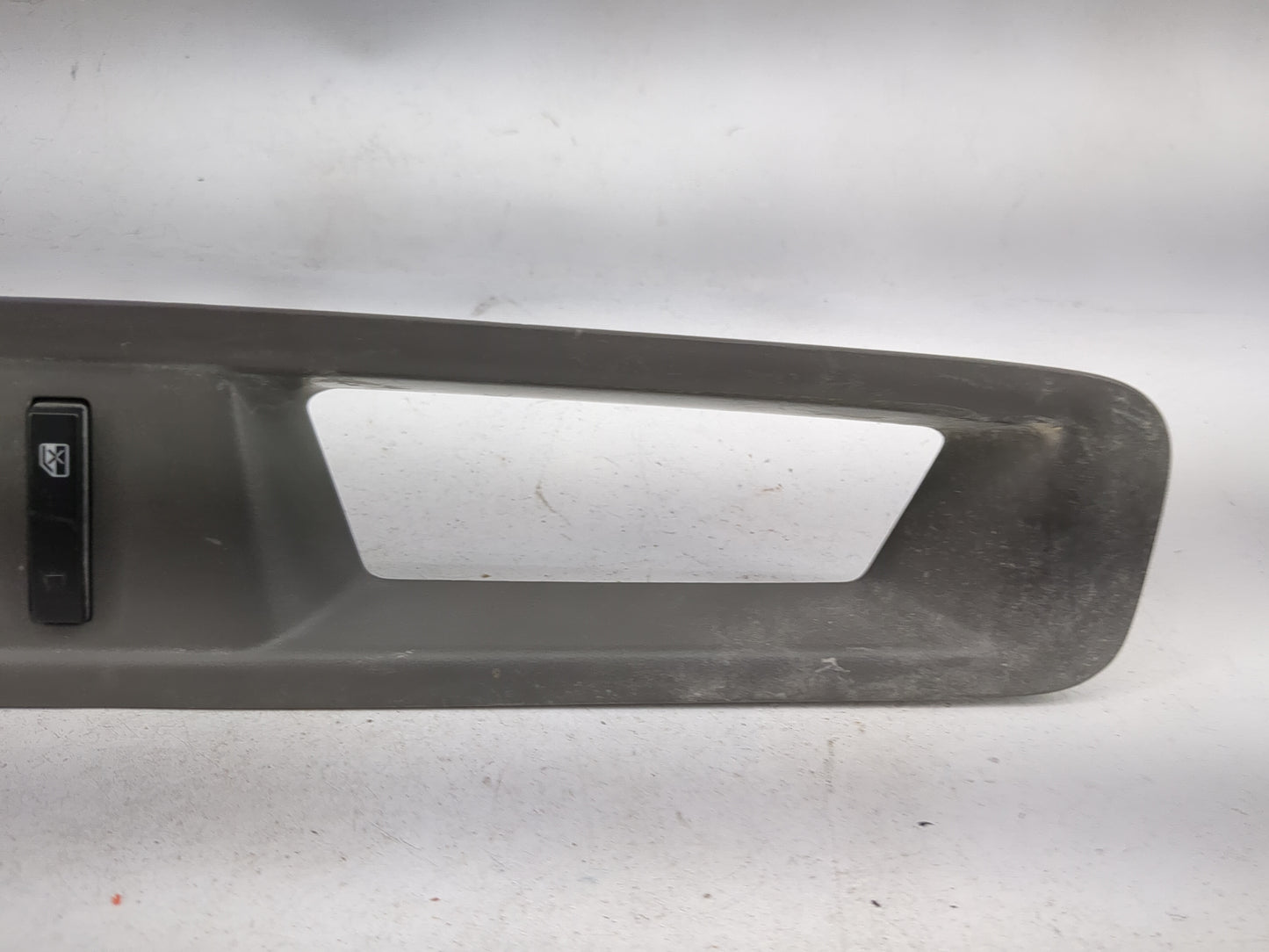 2009-2017 Chevrolet Traverse Master Power Window Switch Replacement Driver Side Left P/N:20945129 SANAD1243B Fits OEM Used A