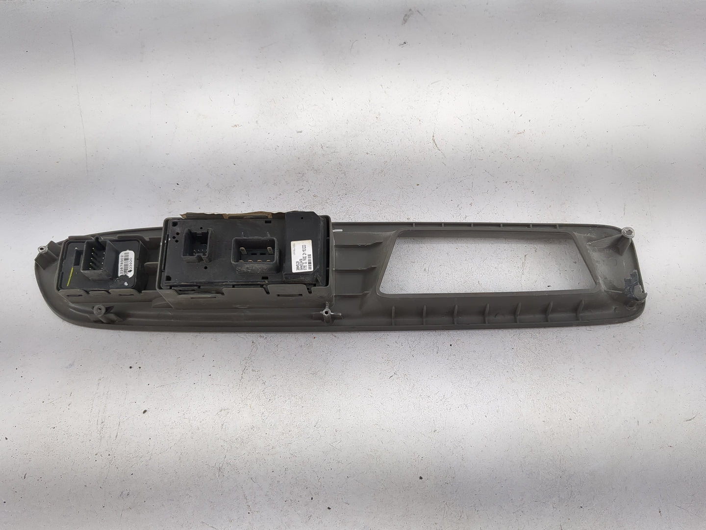 2009-2017 Chevrolet Traverse Master Power Window Switch Replacement Driver Side Left P/N:20945129 SANAD1243B Fits OEM Used A