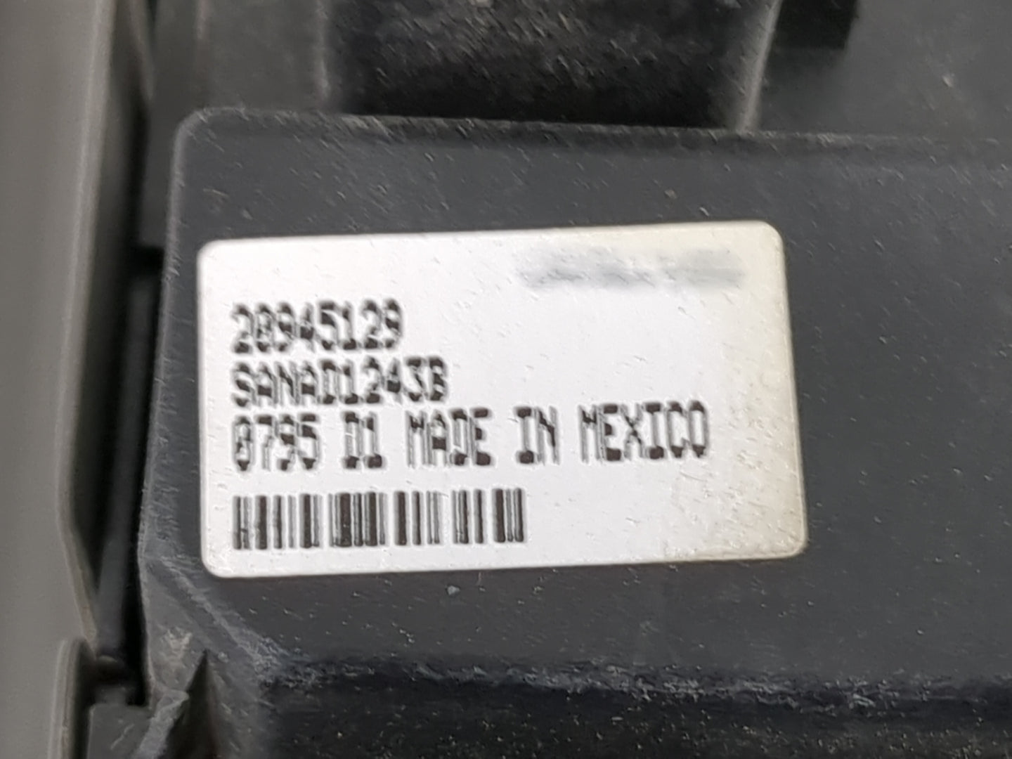 2009-2017 Chevrolet Traverse Master Power Window Switch Replacement Driver Side Left P/N:20945129 SANAD1243B Fits OEM Used A